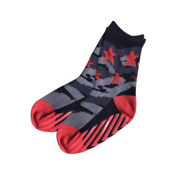 Kids Trampoline Jump Socks with Arrow Grips and Camo Uppers 