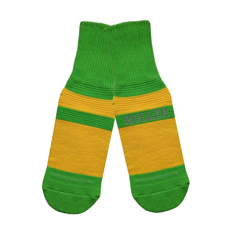 Mesh Toddlers Trampoline Jump Socks with Non Skid Grippers 